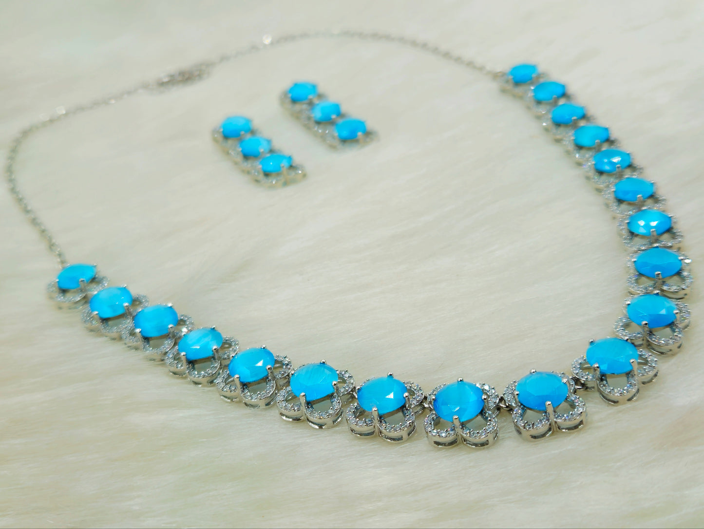 925 Sterling Silver Blue Lagoon Glamour Necklace for Women