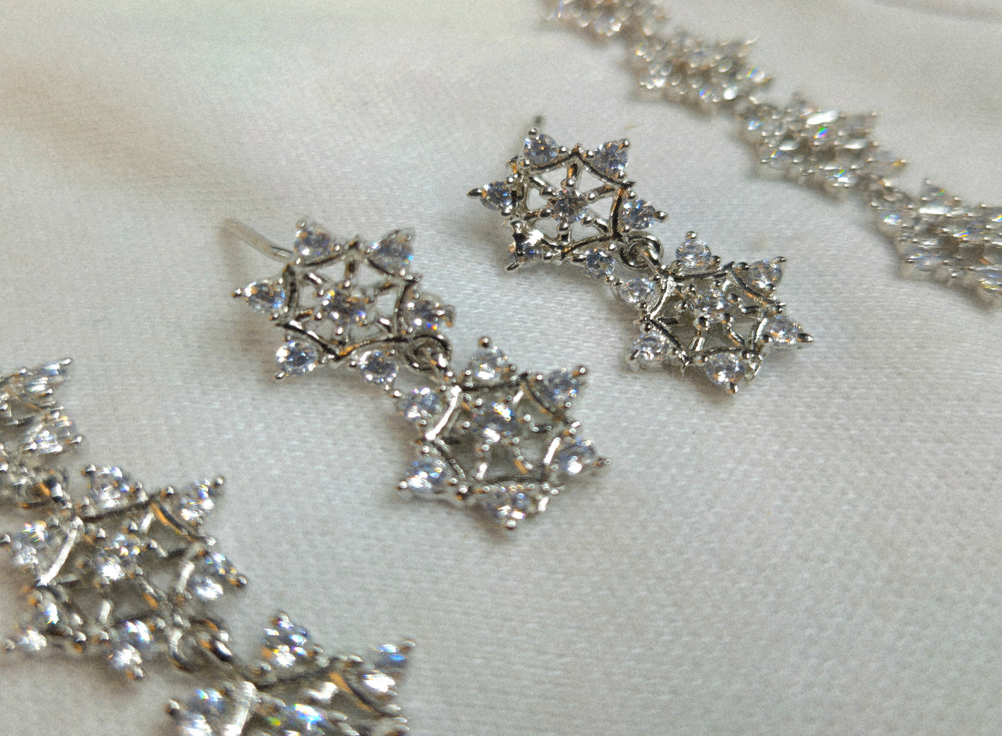 925 Sterling Silver Frosted Star Cluster Necklace for Women