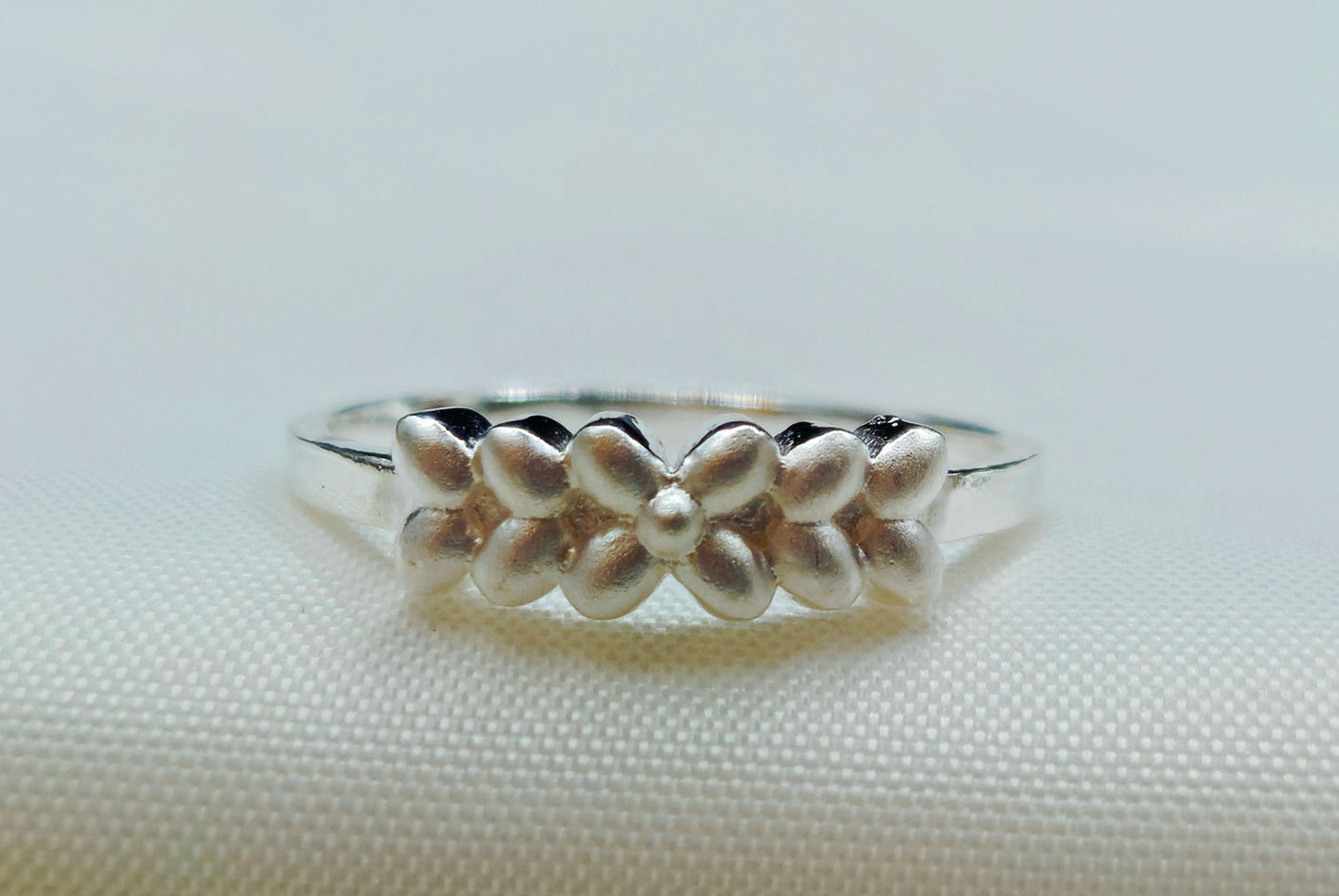 Matte Silver-Toned Floral Trio Ring