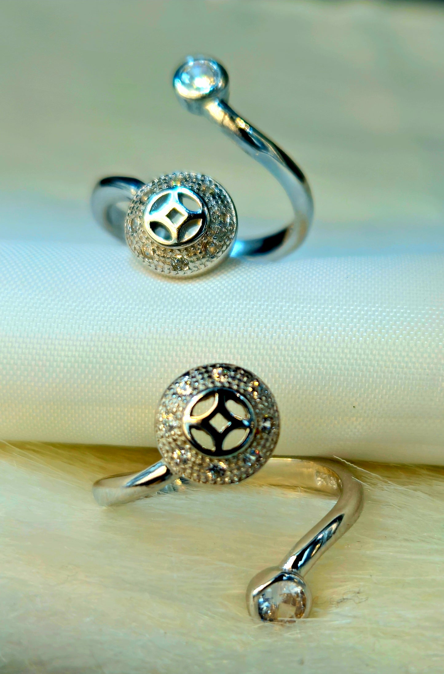 Silver Square-Circle Diamond Cosmic Toe Ring