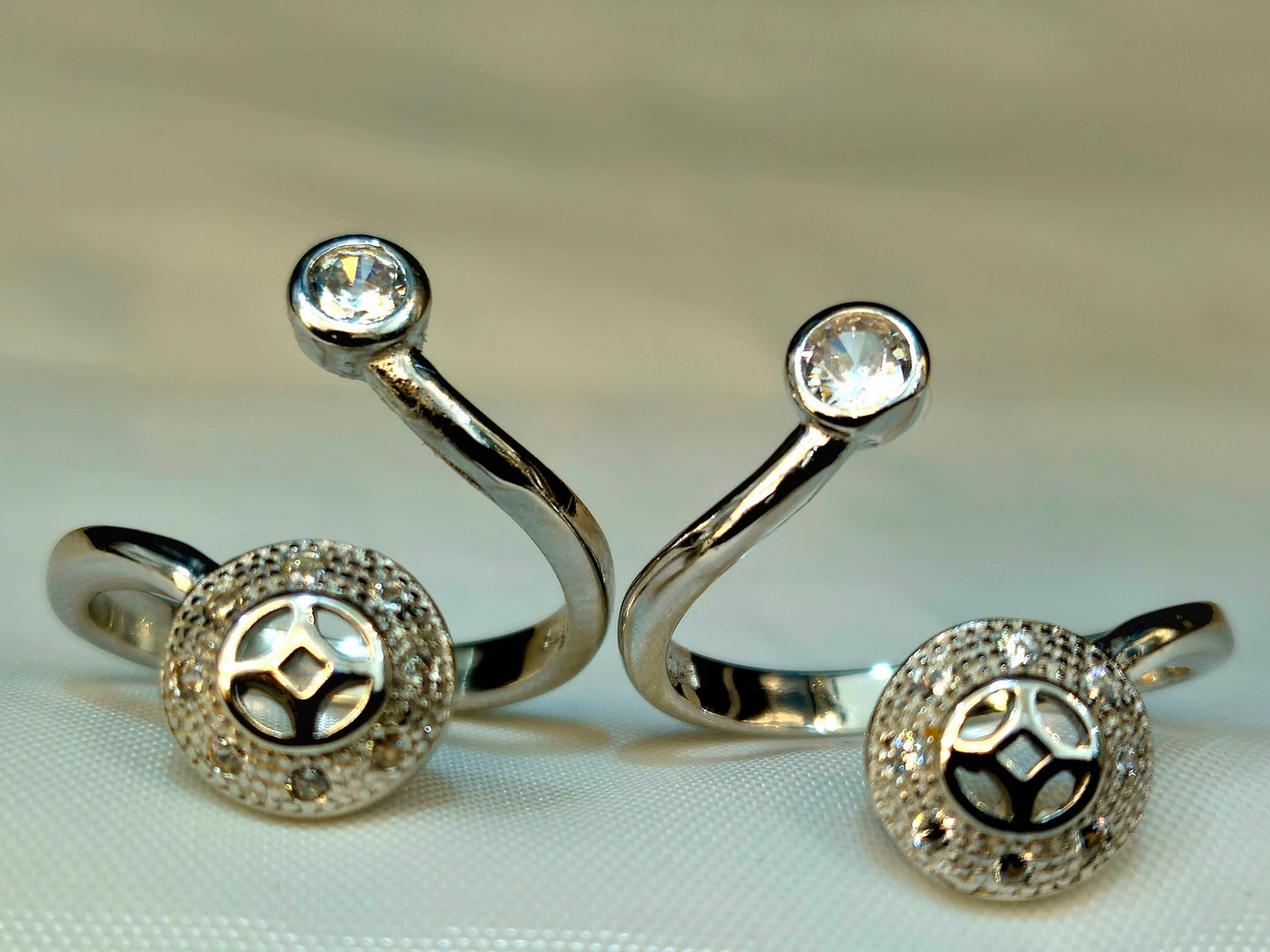 Silver Square-Circle Diamond Cosmic Toe Ring