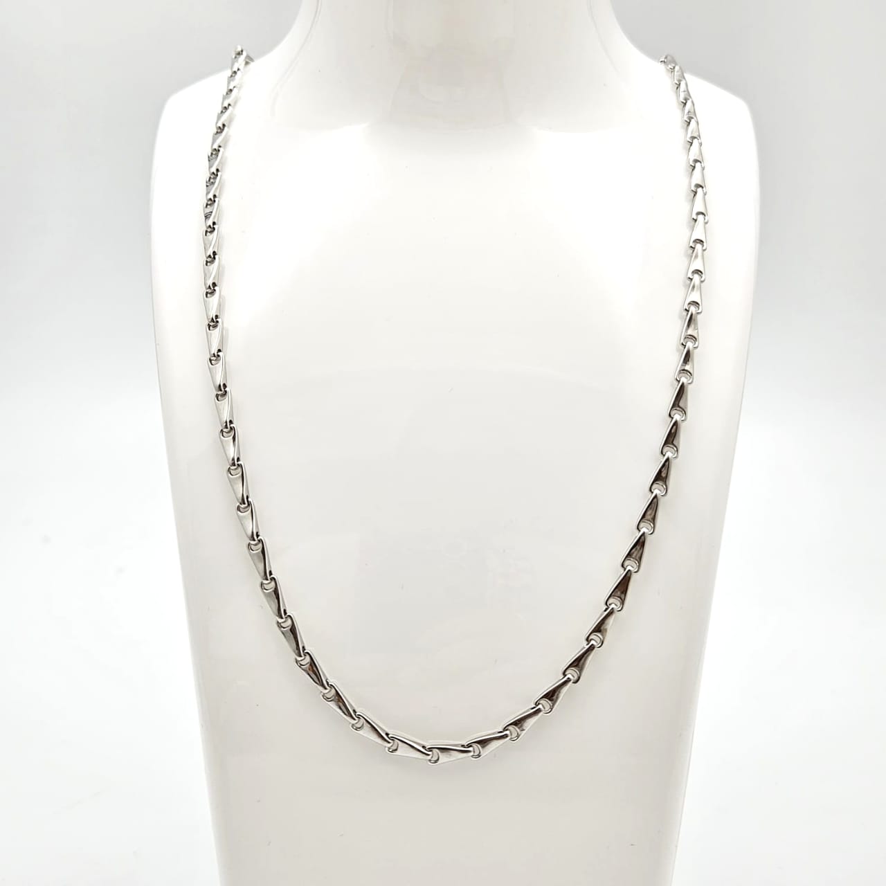 Arrowhead Link Chain
