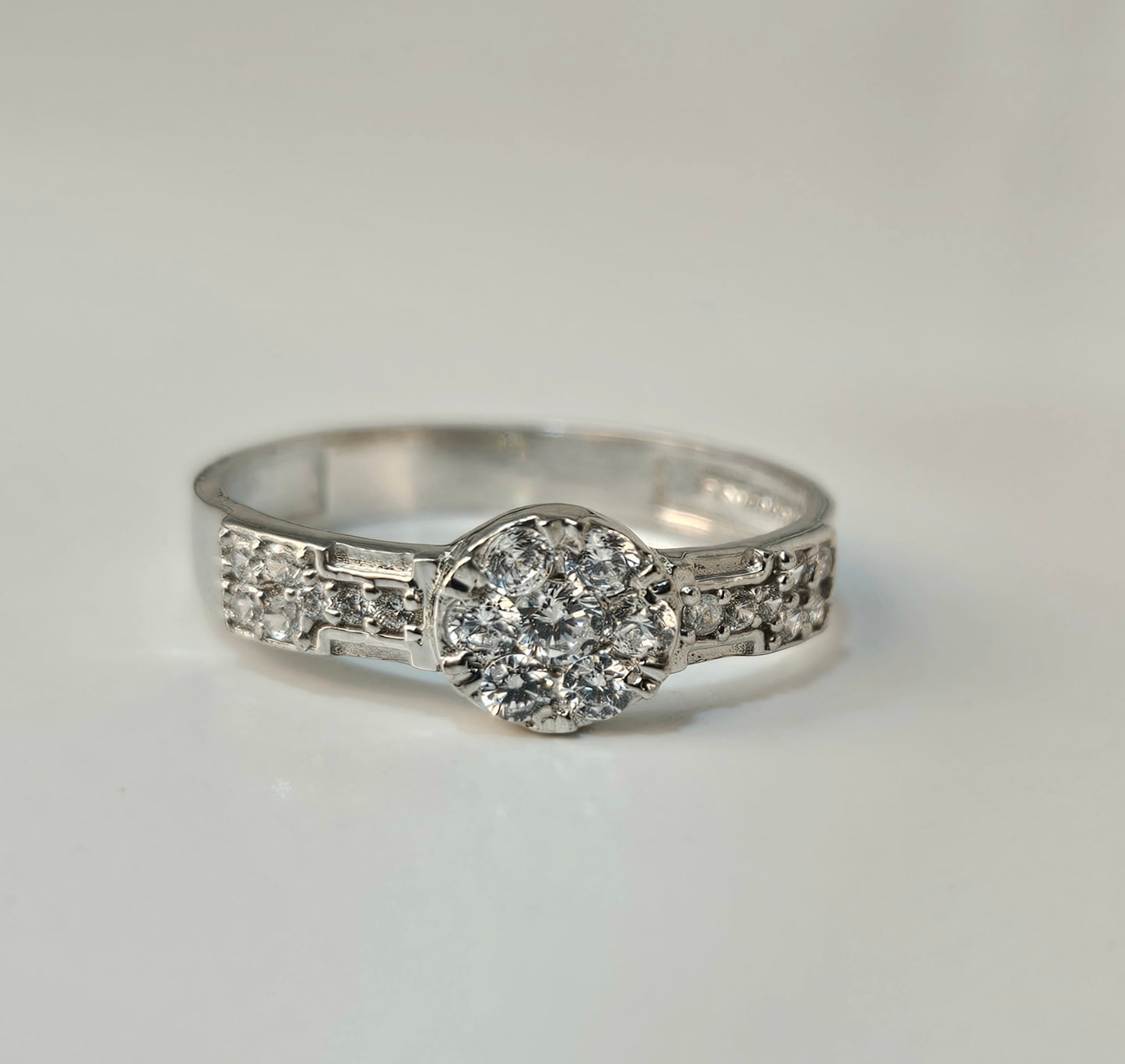 925 Sterling Silver Classic Cluster Couple's Rings for Him & Her