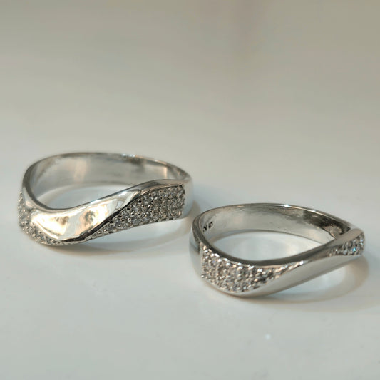 925 Sterling Silver Flowing Wave Couple's Rings for Him & Her