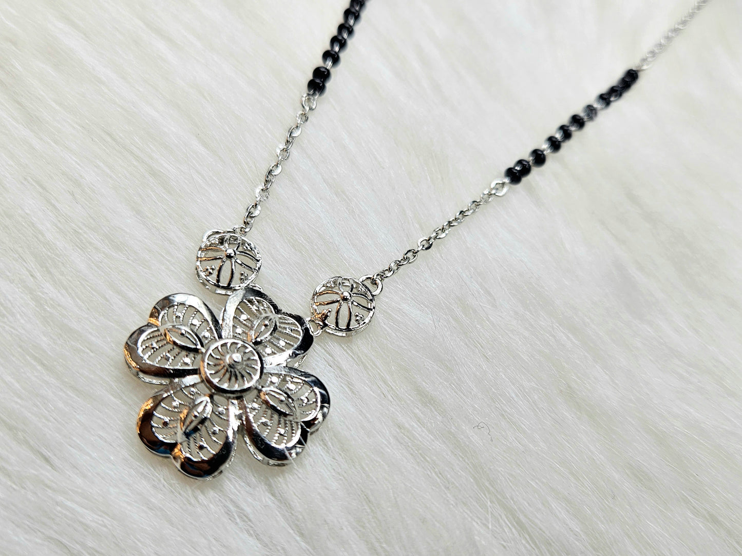 Sterling Silver Four-Leaf Clover Mangalsutra