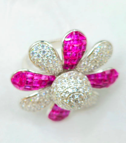 Glamorous Silver-Toned Ring