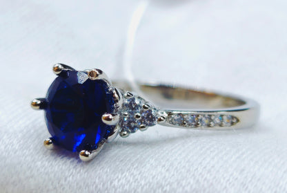 Royal Blue Sapphire Solitaire Ring