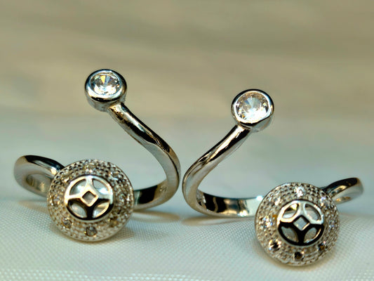 Silver Square-Circle Diamond Cosmic Toe Ring