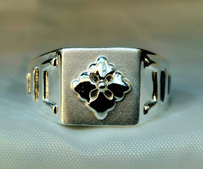 Silver Floral Quatrefoil Signet Ring with an Abstract Band
