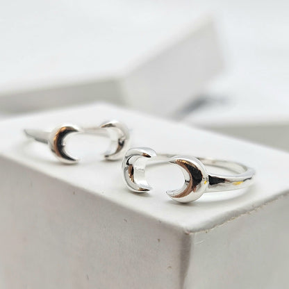 Crescent Moon Toe Ring