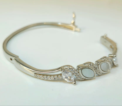 925 Sterling Silver Marquise & Mother-of-Pearl Bracelet for Women | Elegant Gift