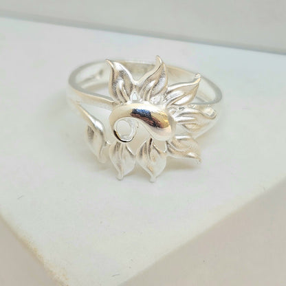 Majestic Peacock Ring