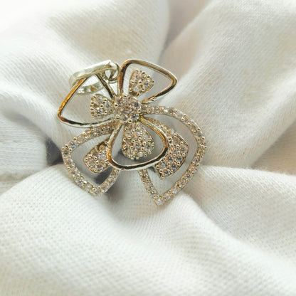 Floral Diamond Pendant Set