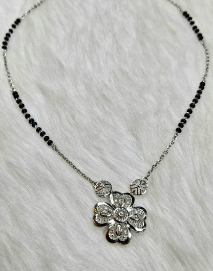 Sterling Silver Four-Leaf Clover Mangalsutra