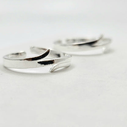 Sterling Silver Twisted Bypass Toe Ring