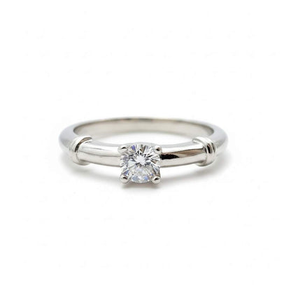 925 Sterling Silver Wrapped Shoulder Solitaire Ring