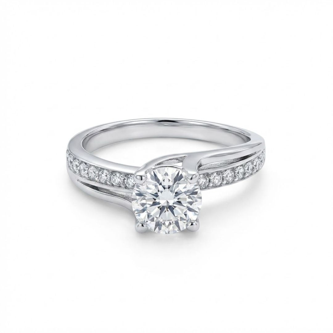925 Sterling Silver Round-Cut Solitaire Engagement Ring
