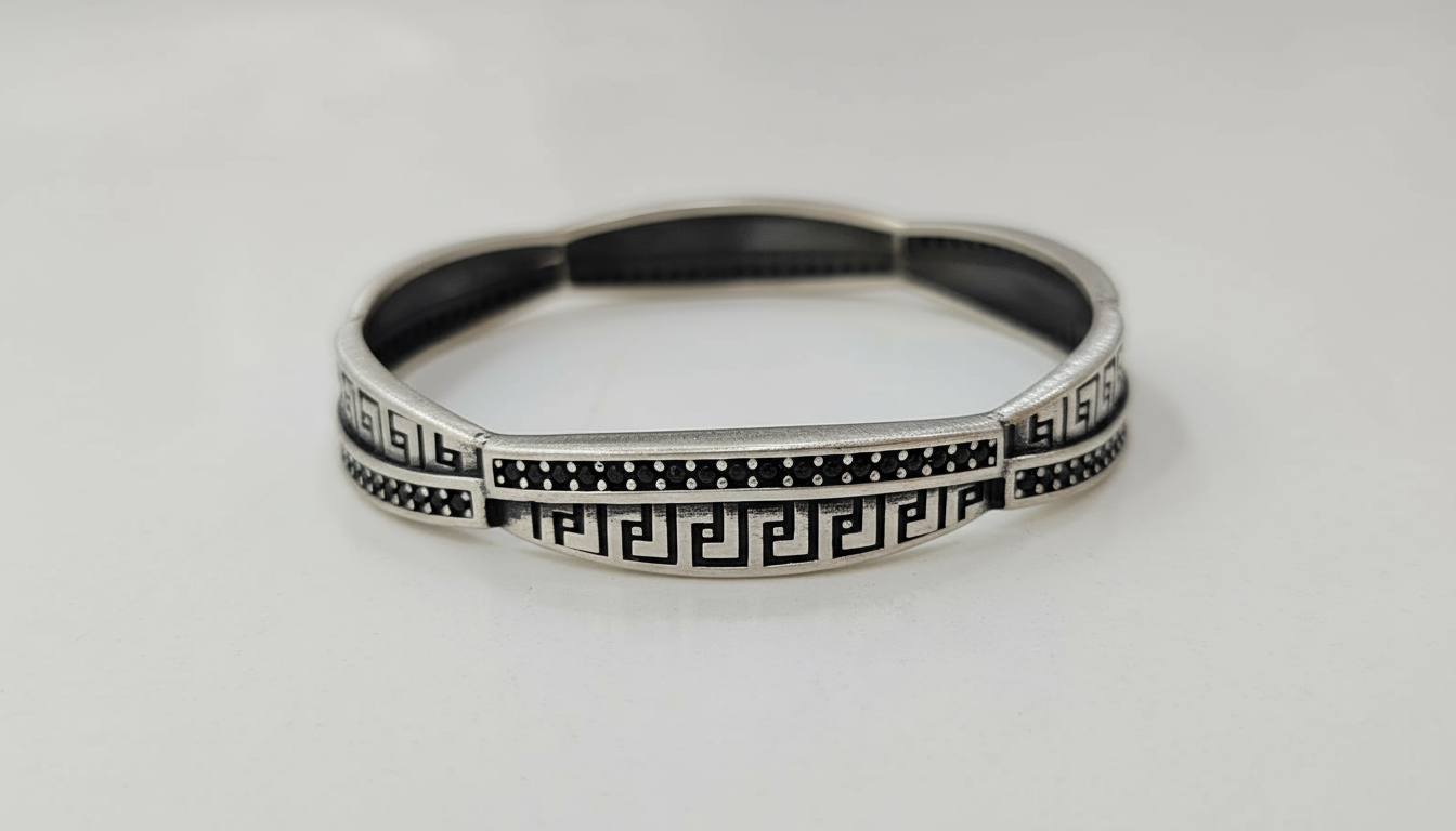 The Greco Noir Bangle