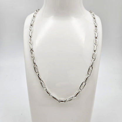Elongated Oval Link Chain