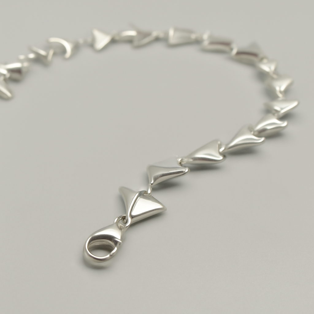 Silver Arrowhead Link Bracelet